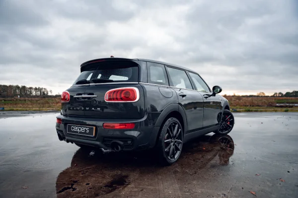 Foto 1 van fotogallerij MINI Clubman John Cooper Works ALL4 uit 2015