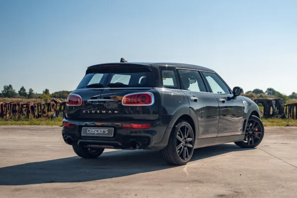 Foto 1 van fotogallerij MINI Clubman John Cooper Works ALL4 uit 2015