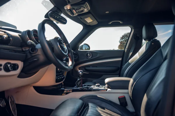 Foto 7 van fotogallerij MINI Clubman John Cooper Works ALL4 uit 2015