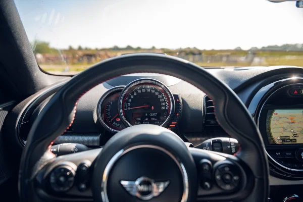 Foto 8 van fotogallerij MINI Clubman John Cooper Works ALL4 uit 2015