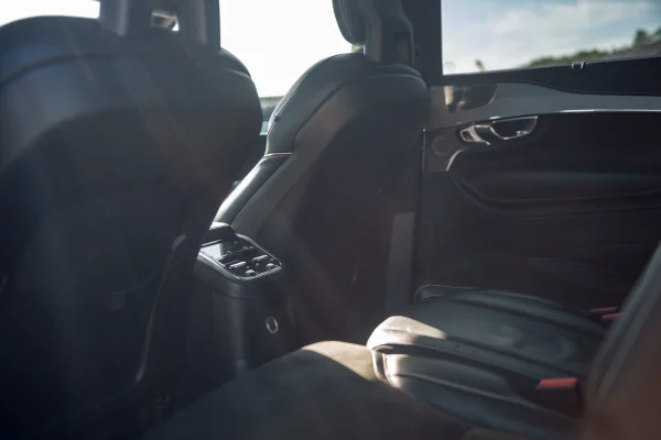 Foto 11 van fotogallerij Volvo XC90 T8 Twin Engine uit 2018