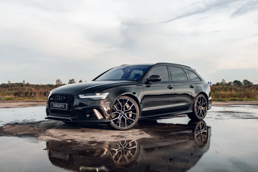 Foto 0 van fotogallerij Audi RS6 Avant uit 2015