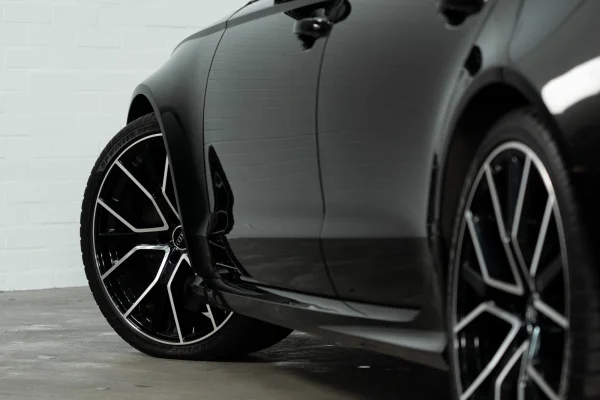 Foto 10 van fotogallerij Audi RS6 Avant uit 2015