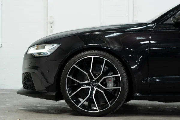 Foto 20 van fotogallerij Audi RS6 Avant uit 2015