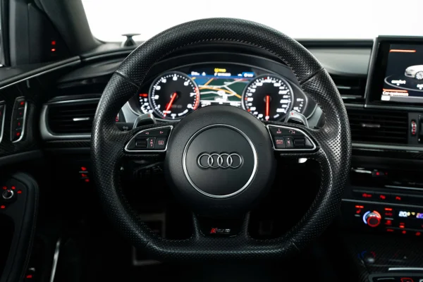 Foto 47 van fotogallerij Audi RS6 Avant uit 2015