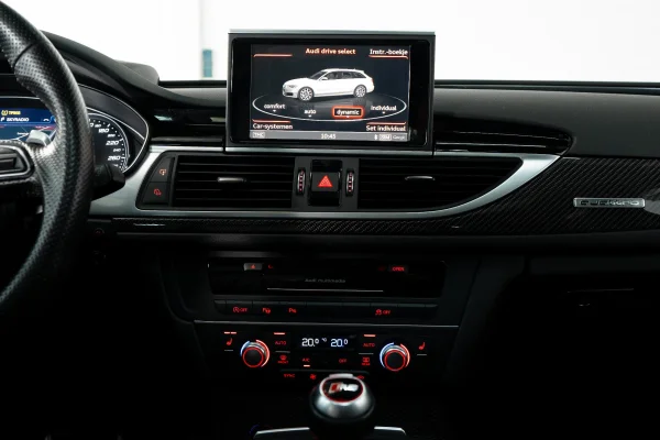 Foto 53 van fotogallerij Audi RS6 Avant uit 2015