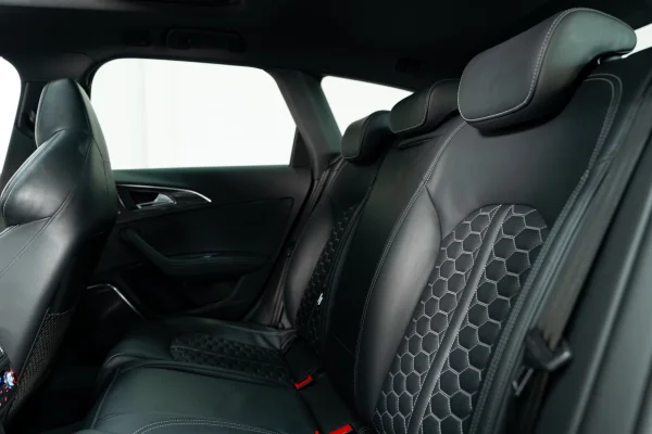 Foto 68 van fotogallerij Audi RS6 Avant uit 2015