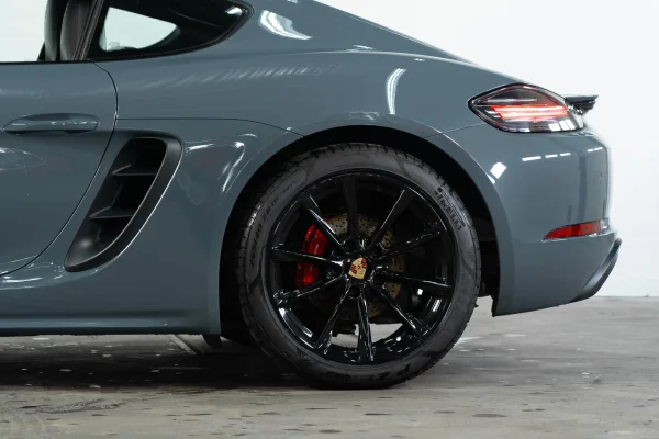 Foto 33 van fotogallerij Porsche 718 Cayman S uit 2016