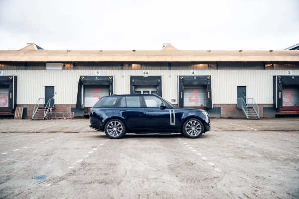Foto 7 van fotogallerij Land Rover Range Rover uit 2023