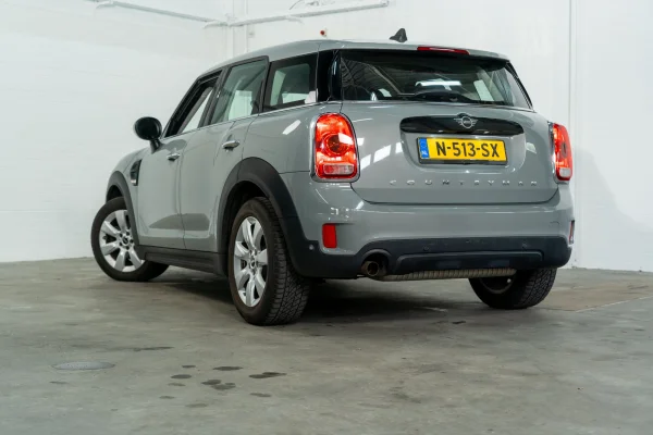 Foto 25 van fotogallerij MINI Countryman One Pepper uit 2018