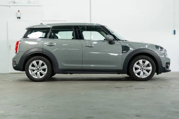 Foto 30 van fotogallerij MINI Countryman One Pepper uit 2018