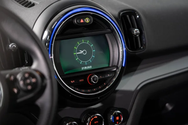 Foto 36 van fotogallerij MINI Countryman One Pepper uit 2018