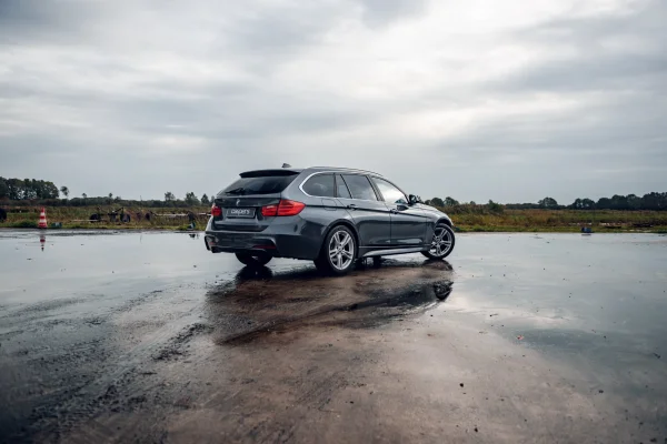 Foto 4 van fotogallerij BMW 316i Touring uit 2014