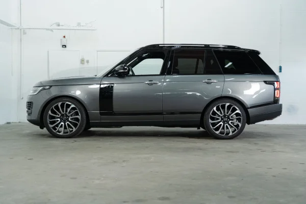 Foto 14 van fotogallerij Land Rover Range Rover uit 2019