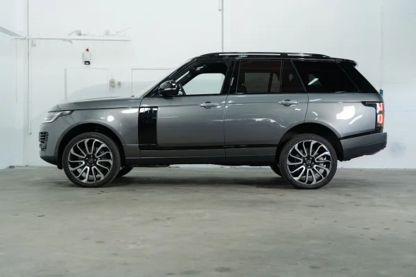 Foto 15 van fotogallerij Land Rover Range Rover uit 2019