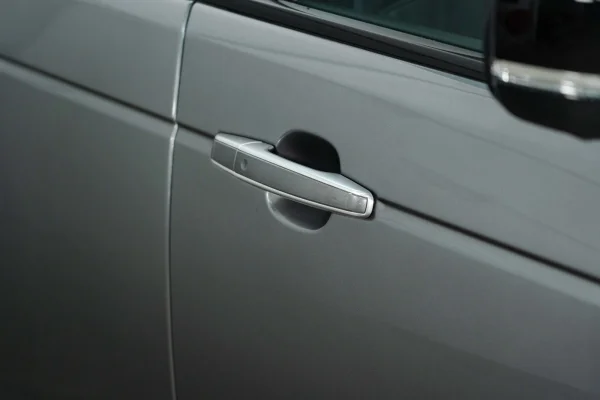 Foto 21 van fotogallerij Land Rover Range Rover uit 2019