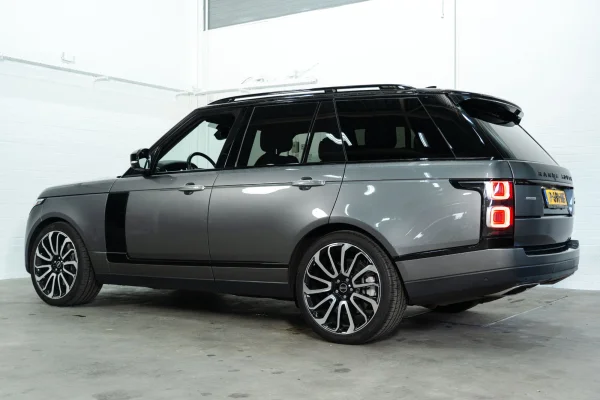 Foto 30 van fotogallerij Land Rover Range Rover uit 2019