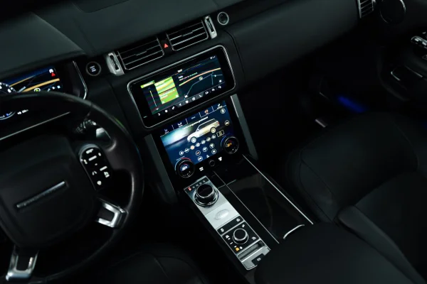 Foto 56 van fotogallerij Land Rover Range Rover uit 2019