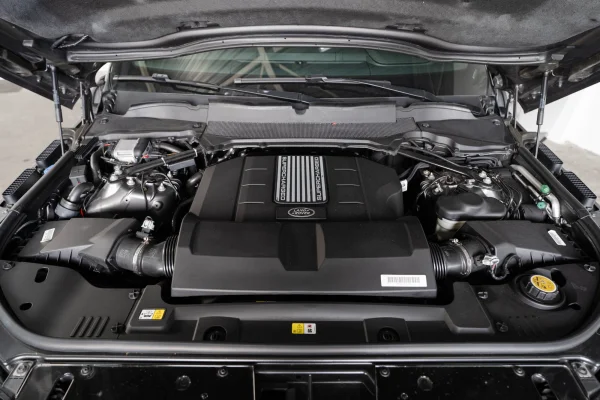 Foto 65 van fotogallerij Land Rover Range Rover uit 2019
