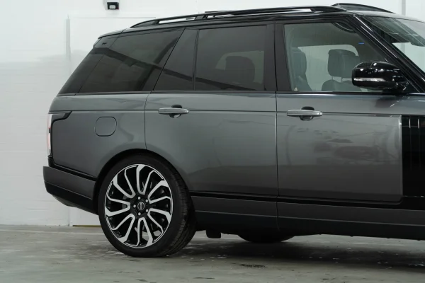 Foto 7 van fotogallerij Land Rover Range Rover uit 2019