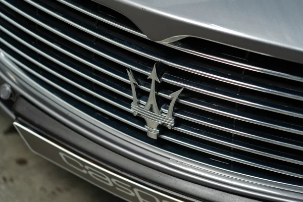 Foto 10 van fotogallerij Maserati Quattroporte uit 2004