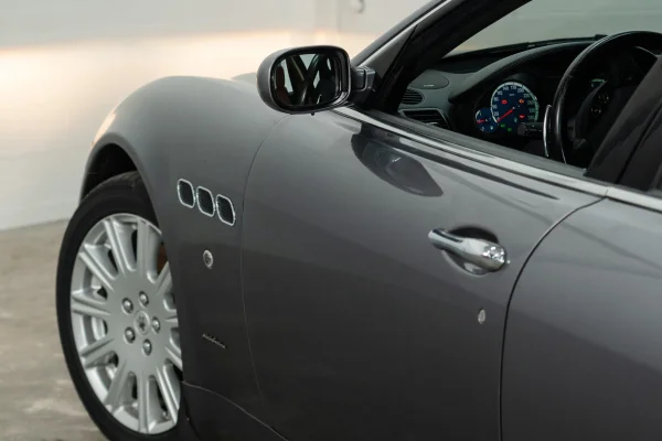 Foto 25 van fotogallerij Maserati Quattroporte uit 2004