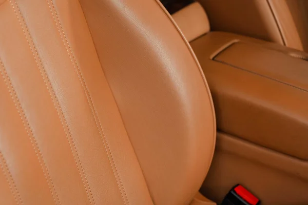 Foto 54 van fotogallerij Maserati Quattroporte uit 2004