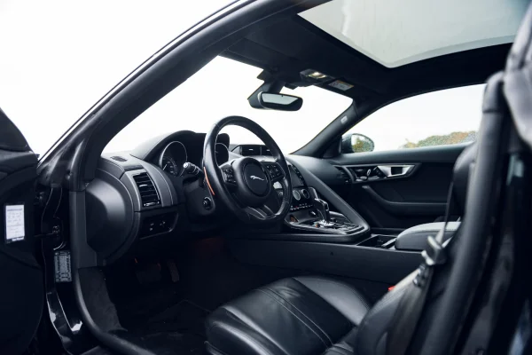Foto 16 van fotogallerij Jaguar F-Type S uit 2015