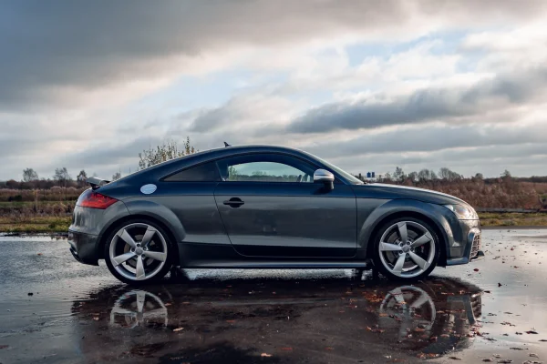 Foto 4 van fotogallerij Audi TT-RS uit 2011