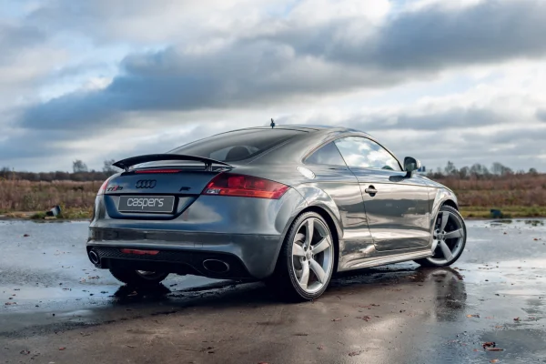 Foto 1 van fotogallerij Audi TT-RS uit 2011