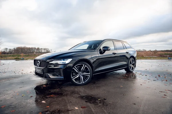 Foto 3 van fotogallerij Volvo V60 T8 uit 2021
