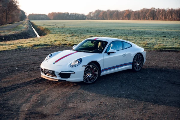 Foto 2 van fotogallerij Porsche 911 uit 2013