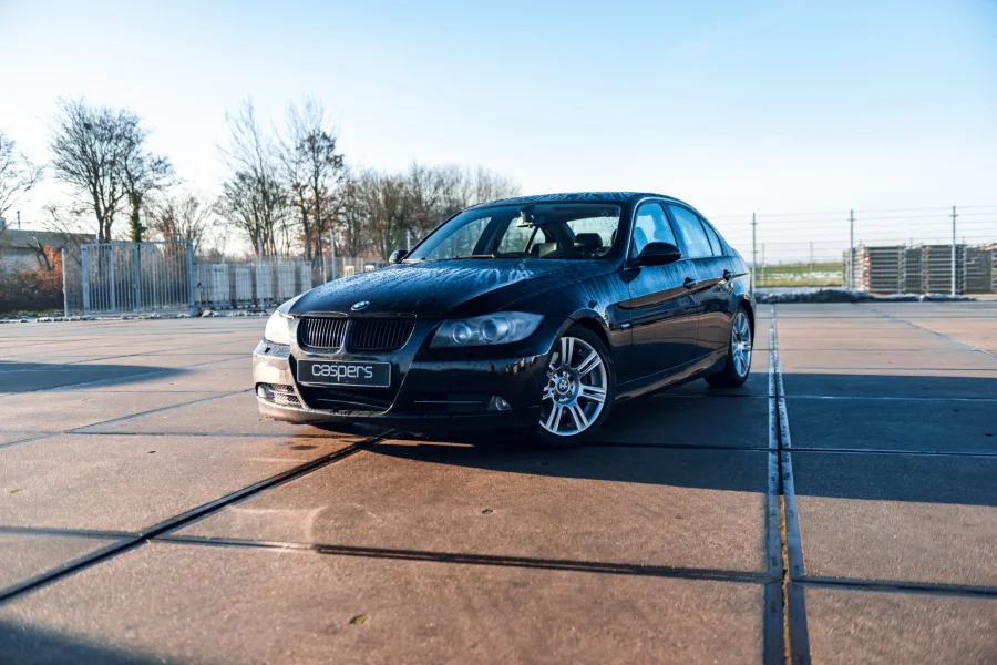 Foto 0 van fotogallerij BMW e90 330i Cup uit 2005