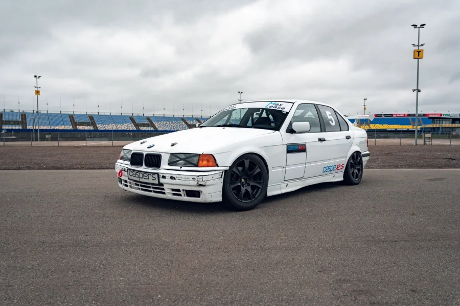 Foto 0 van fotogallerij BMW E36 325i uit 1997