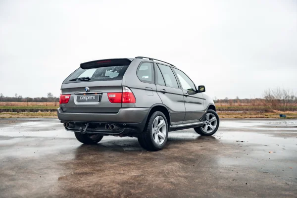 Foto 1 van fotogallerij BMW X5 uit 2005
