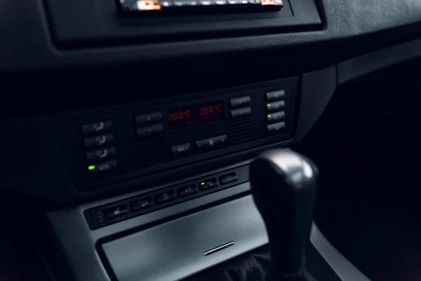 Foto 25 van fotogallerij BMW X5 uit 2005