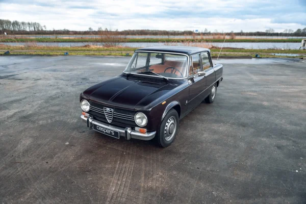 Foto 2 van fotogallerij Alfa Romeo Giulia uit 1970