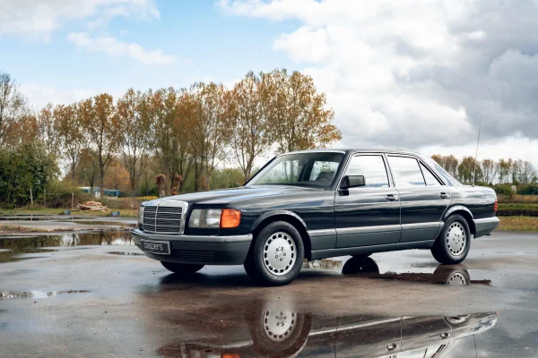 Foto 4 van fotogallerij Mercedes-Benz W126 uit 1987