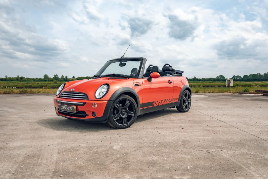 Foto 0 van fotogallerij MINI Cabrio uit 2004