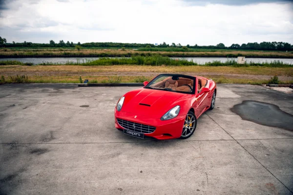 Foto 9 van fotogallerij Ferrari California uit 2010