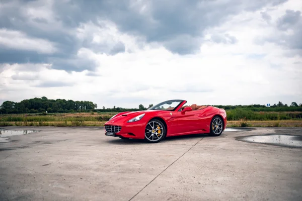 Foto 10 van fotogallerij Ferrari California uit 2010