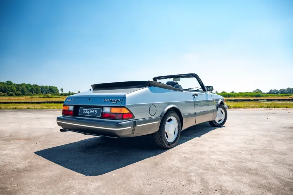 Foto 1 van fotogallerij Saab 900 Turbo S Cabrio uit 1991