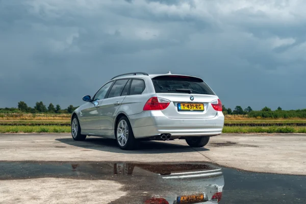 Foto 4 van fotogallerij BMW E91 330Xi Touring uit 2006