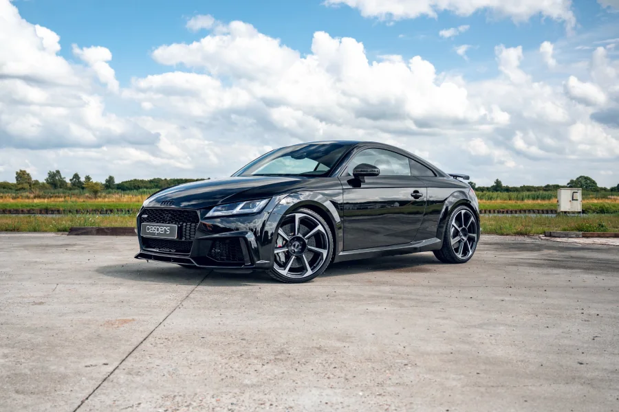 Foto 0 van fotogallerij Audi TT RS 2.5 Coupe uit 2016