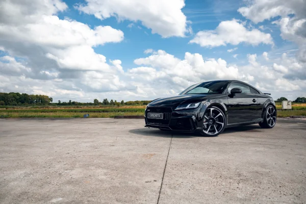 Foto 2 van fotogallerij Audi TT RS 2.5 Coupe uit 2016