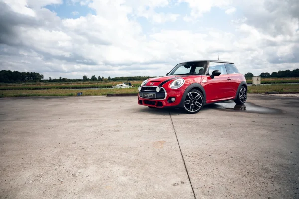 Foto 2 van fotogallerij MINI Cooper S uit 2015