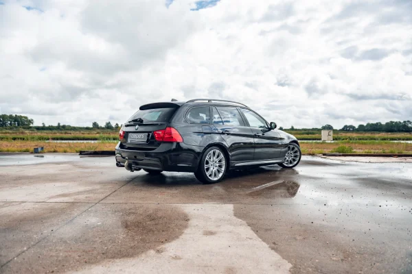 Foto 4 van fotogallerij BMW 330D uit 2010