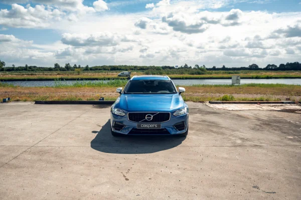 Foto 2 van fotogallerij Volvo V90 T8 uit 2018