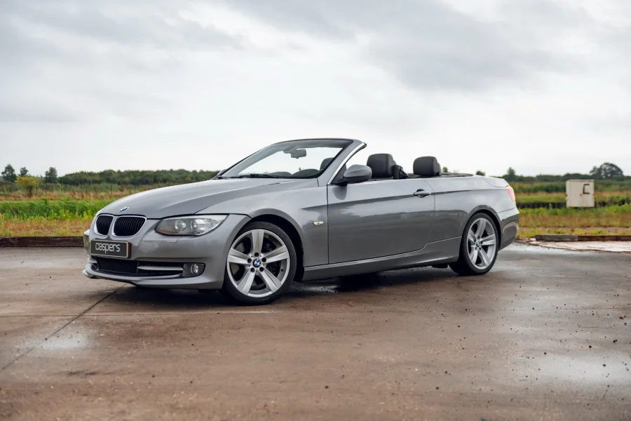 Foto 0 van fotogallerij BMW 335i uit 2010