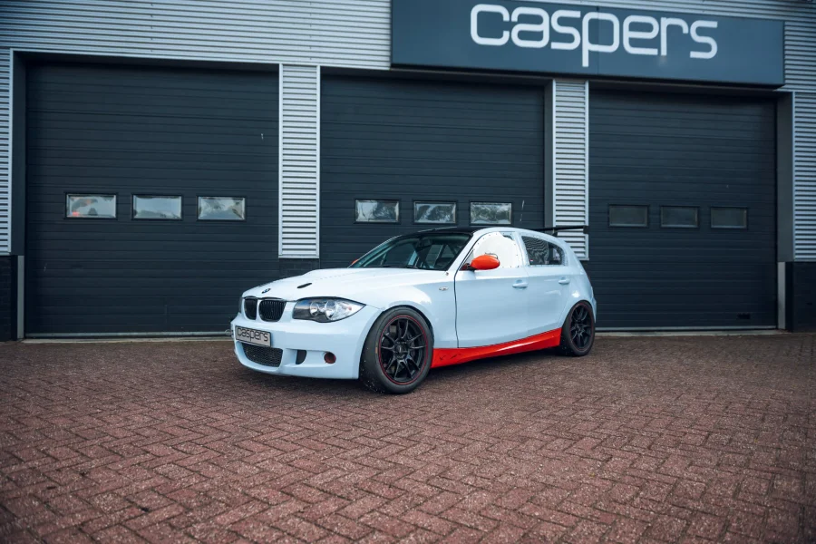 Foto 0 van fotogallerij BMW E87 GTR uit 2006